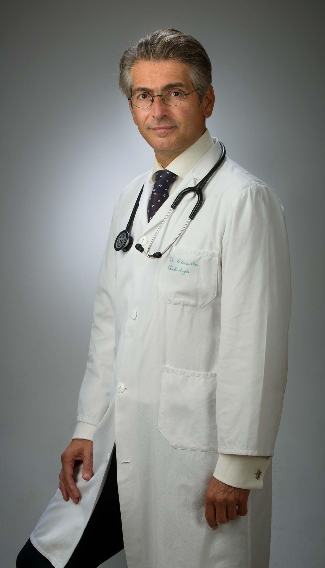 Doctor Luis Felipe Valenzuela - Cardiólogo experto